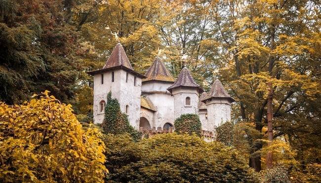 Efteling voegt nieuwe bewoner toe aan het sprookje van Doornroosje