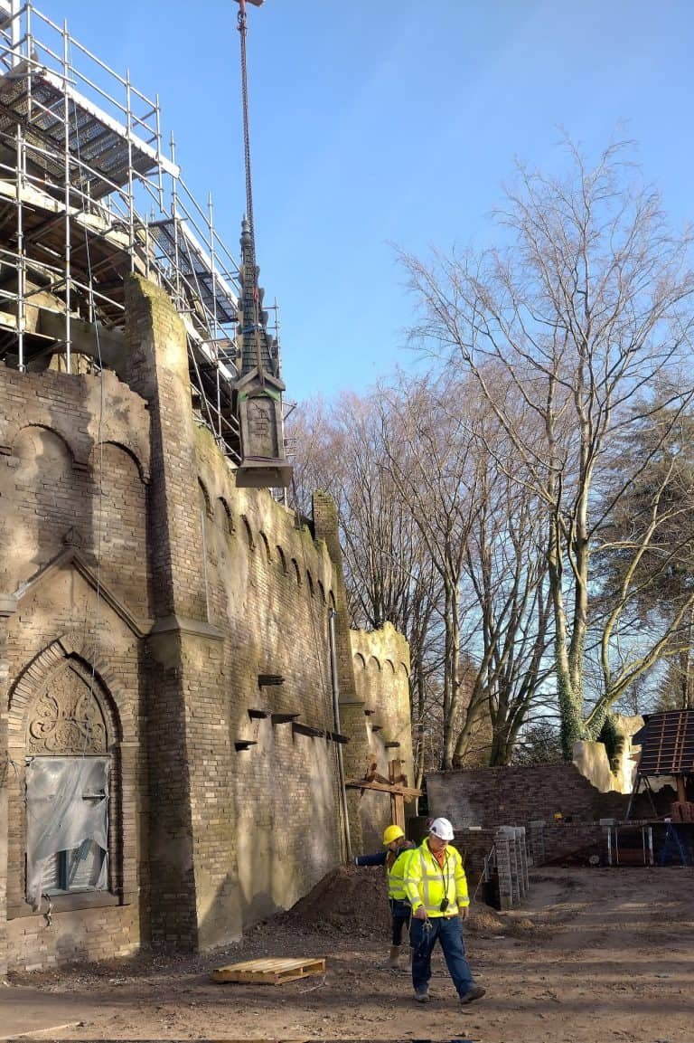 [Foto’s] Mijlpaal: Hoogste punt Danse Macabre bereikt