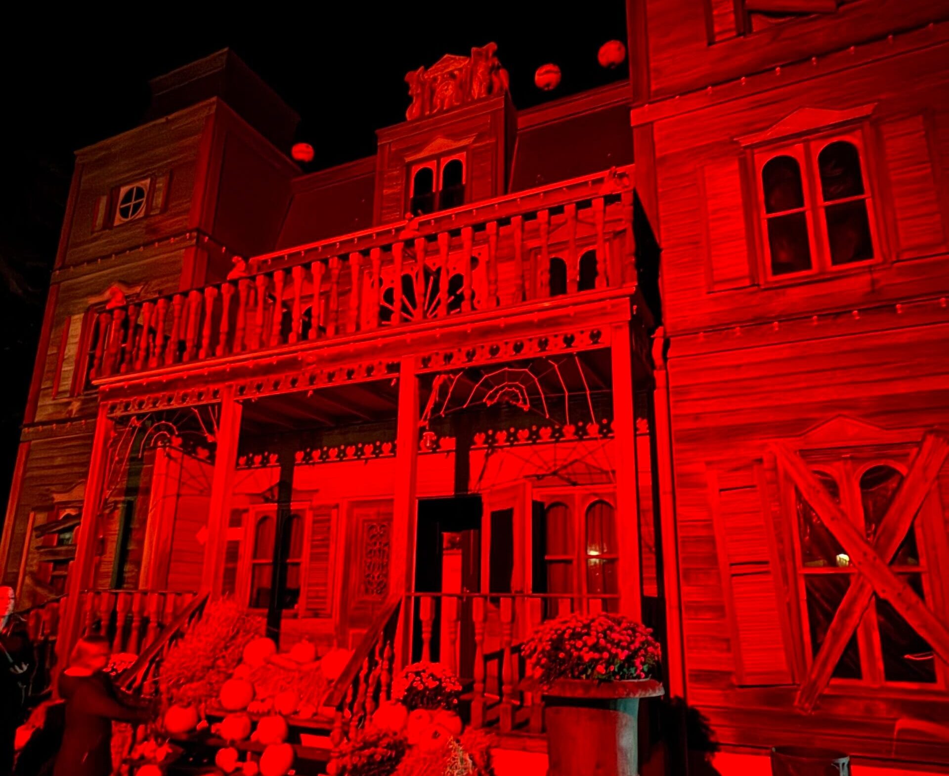 Experience Screams Avonturenpark Hellendoorn Backseaters Experience Screams Avonturenpark Hellendoorn Backseaters