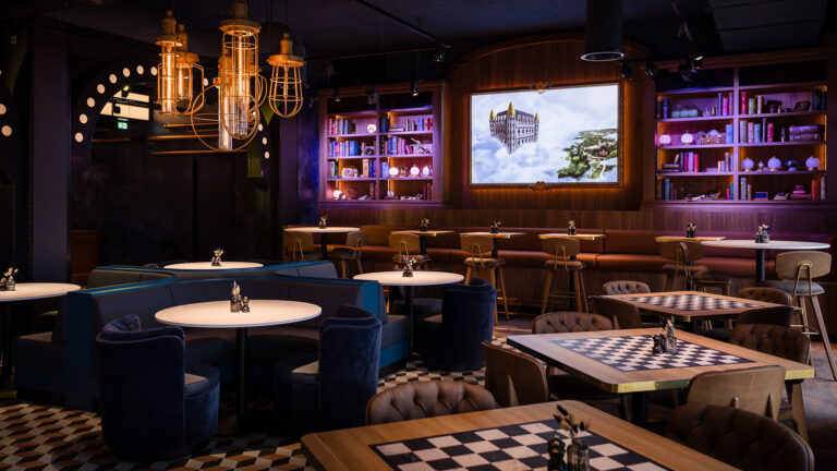 [Foto’s] Efteling Wonder Hotel weer open na grote renovatie