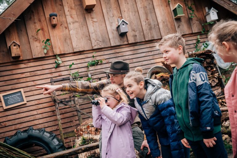 DierenPark Amersfoort opent na sluitingstijd haar deuren voor een bijzonder evenement: de vleermuisavonden