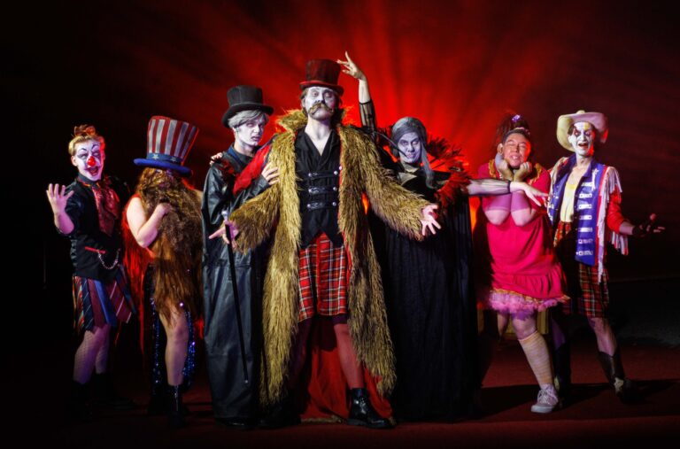 Slagharen presenteert nieuwe show, zone en Dark Hour tijdens Halloween 2025