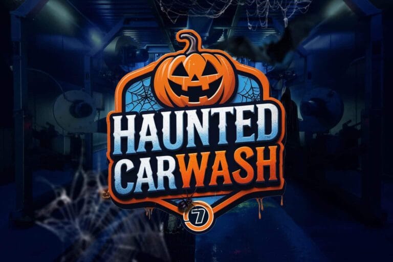 Griezelen in een Haunted Carwash: je auto laten wassen in het bijzijn van enge freaks