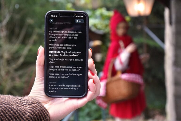 Efteling introduceert ondertiteling via app voor dove en slechthorende bezoekers