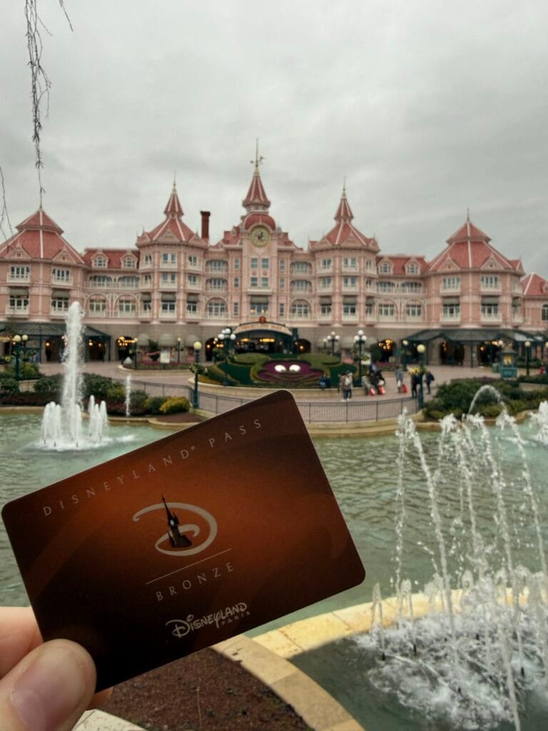 Abonnementhouders Disneyland Paris krijgen binnenkort ook korting bij bestelzuilen