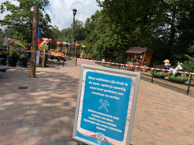 Naaktslakken veroorzaken stroomstoring in Attractiepark de Waarbeek: meerdere attracties tijdelijk gesloten