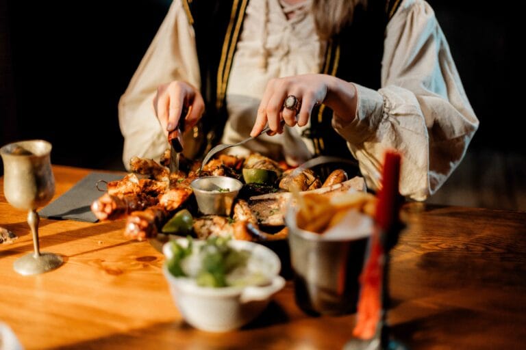 Plopsaland Belgium opent eerste belevingsrestaurant Piratengrill
