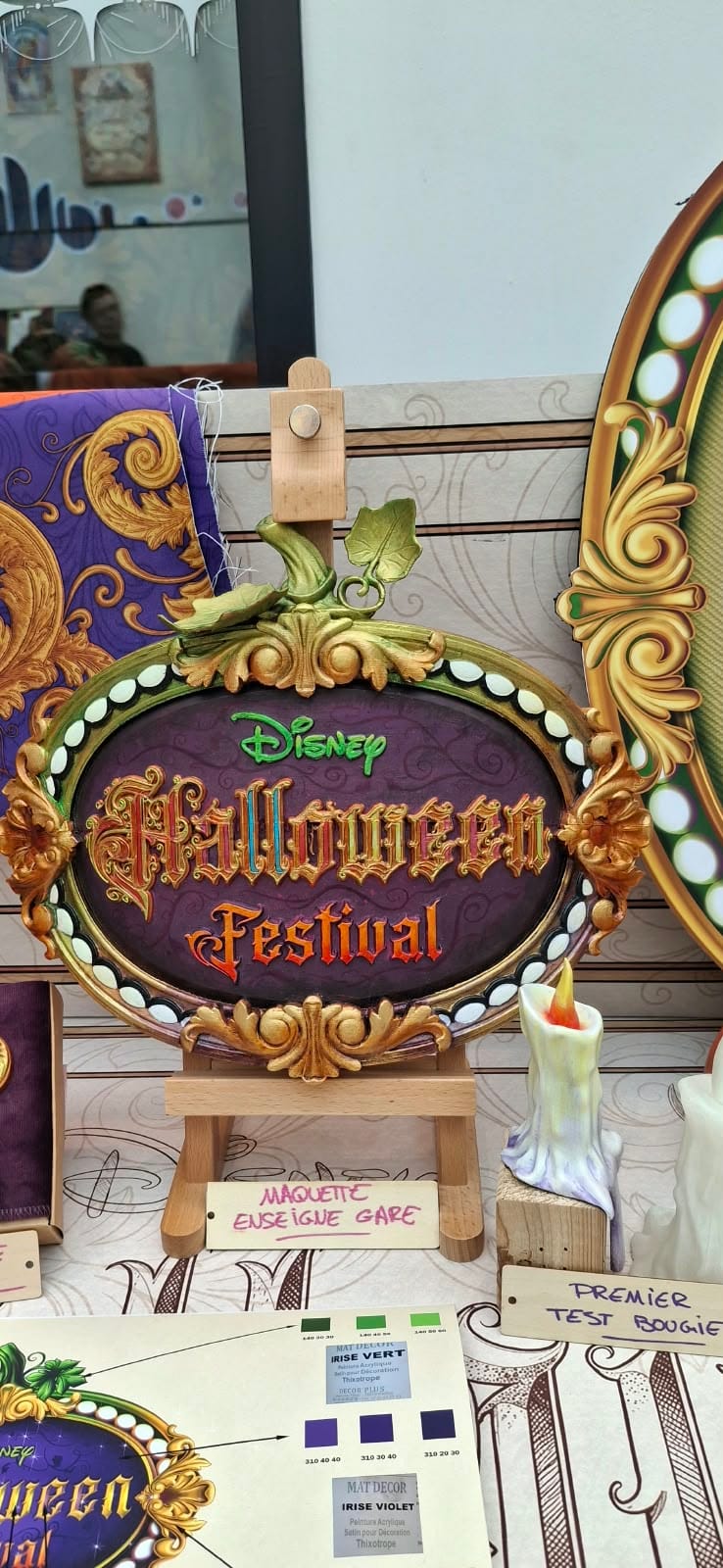 [Foto’s] Cast Members Disneyland Paris krijgen meer details over Disney Halloween Festival te zien