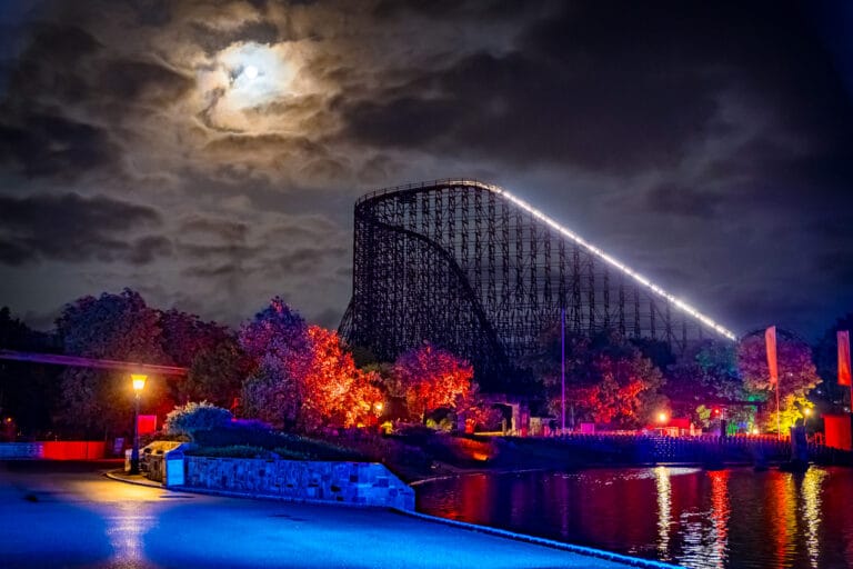Heide Park Resort maakt zich op voor Halloween: drie spookhuizen en vuurwerk